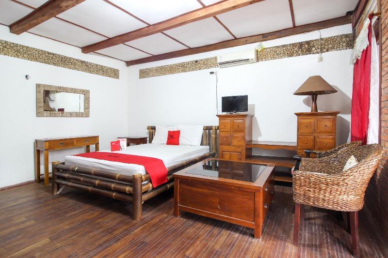 Reddoorz Near Rumah Sakit Wirosaban Salakan Экстерьер фото